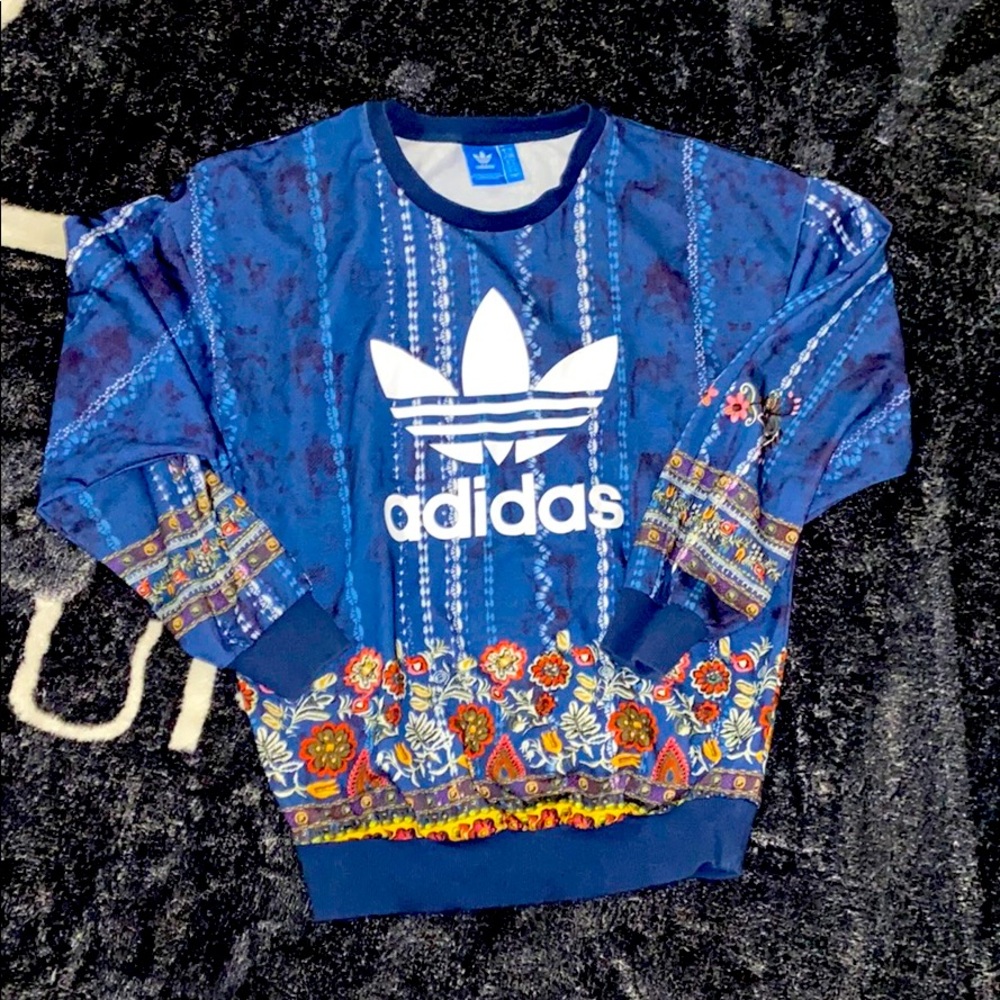 Long sleeve crew neck